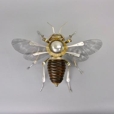 Hybrid Gallery Dean Patman Honey Bee 